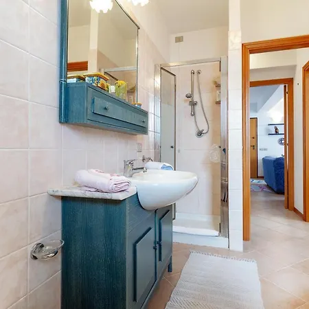 Fontana Vecchia Seaview Апартаменты