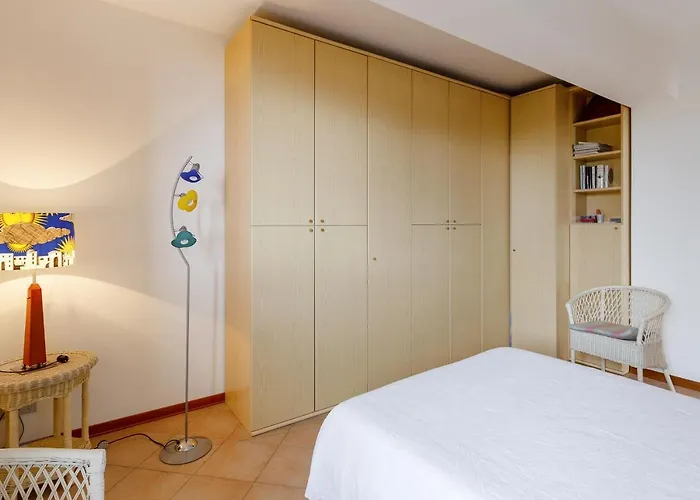 Guesthost - Fontana Vecchia Seaview * 陶尔米纳