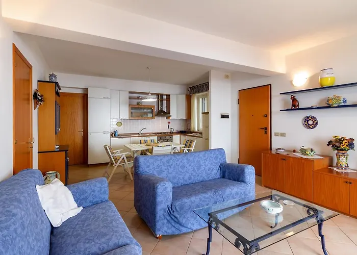 Guesthost - Fontana Vecchia Seaview *